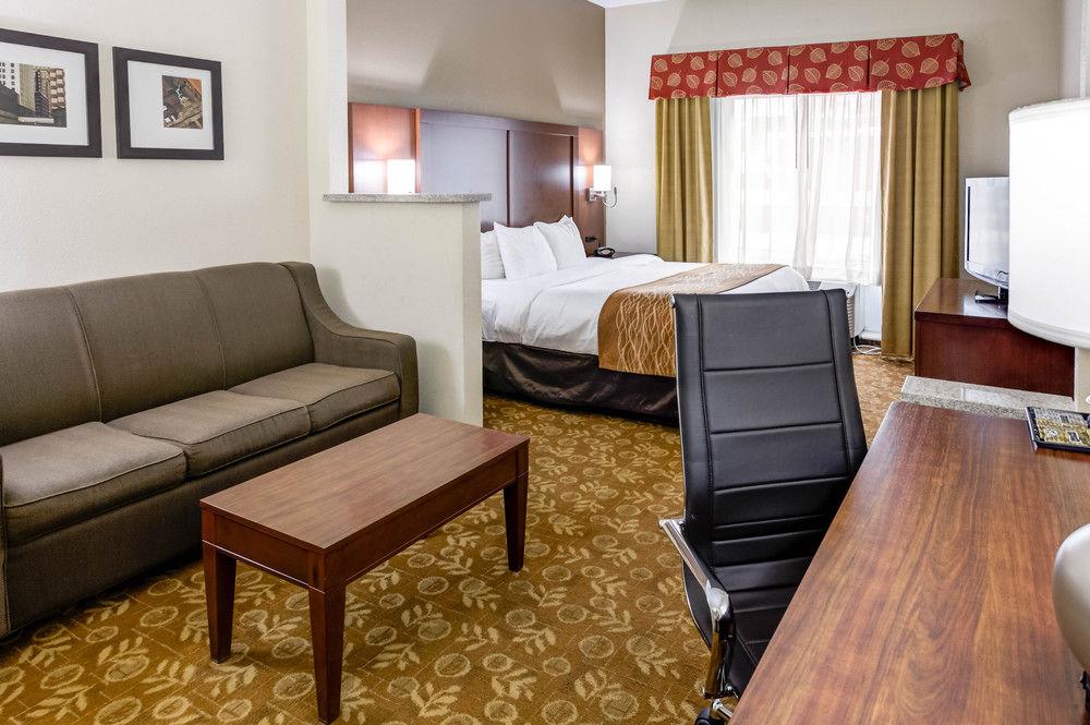 Comfort Suites Kansas City-Liberty Eksteriør billede