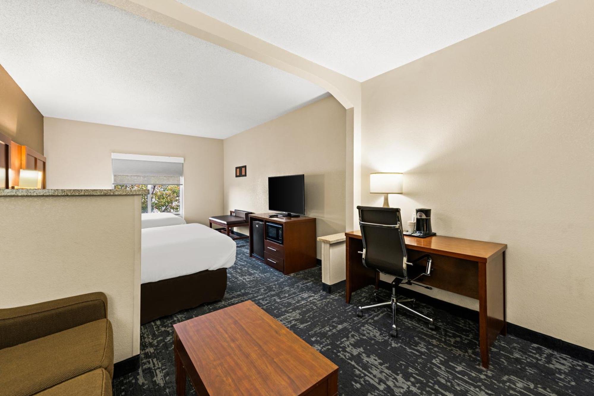 Comfort Suites Kansas City-Liberty Eksteriør billede