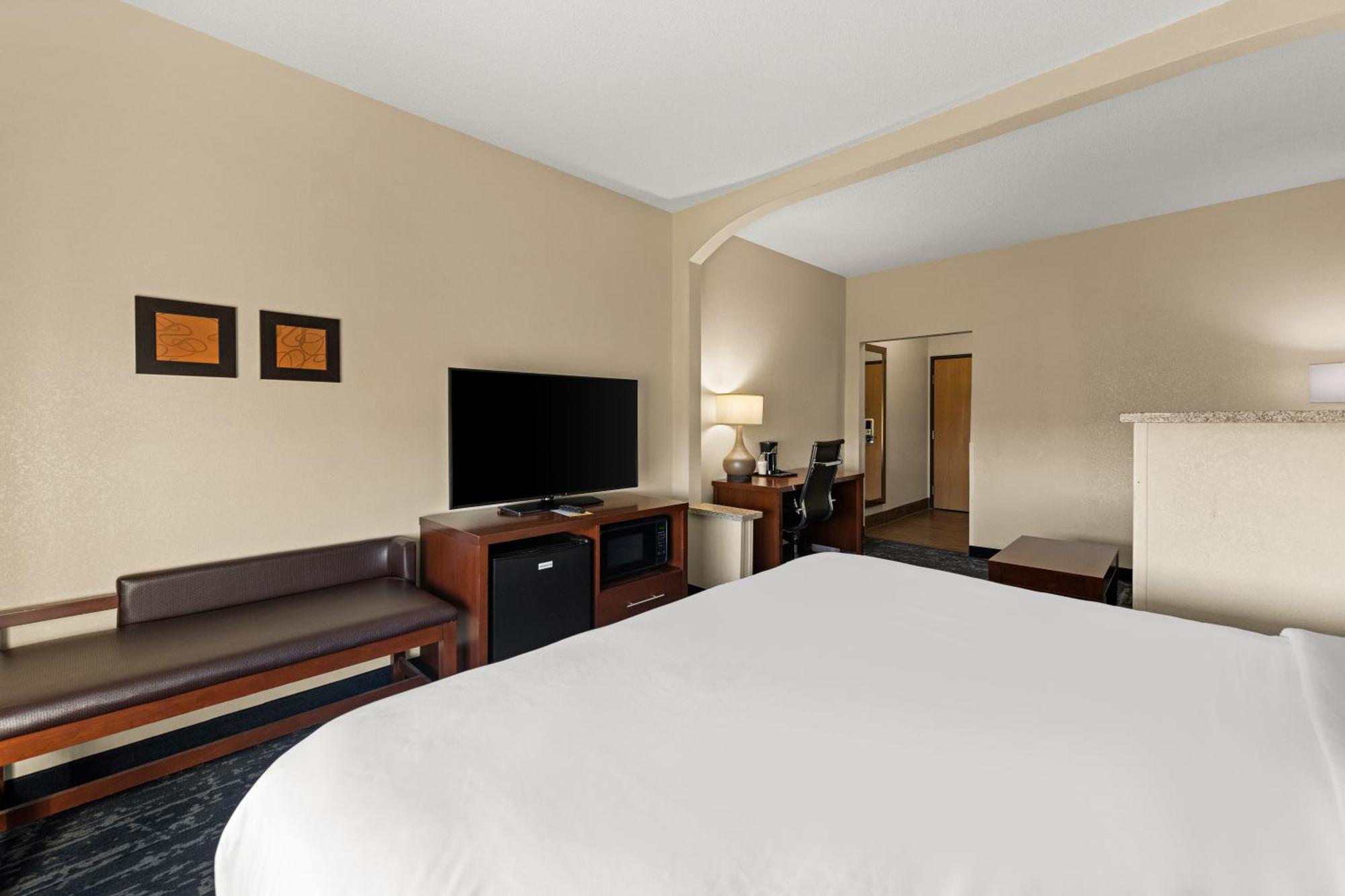 Comfort Suites Kansas City-Liberty Eksteriør billede